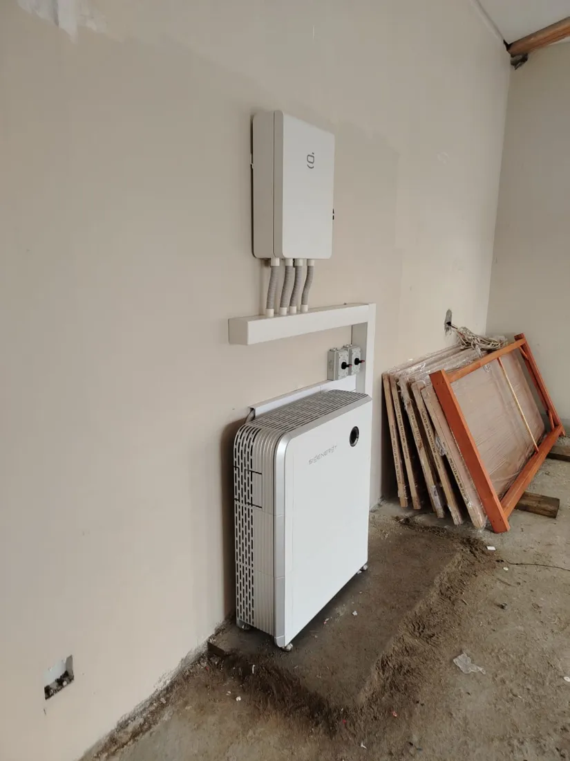 MLT Power solar and battery installation