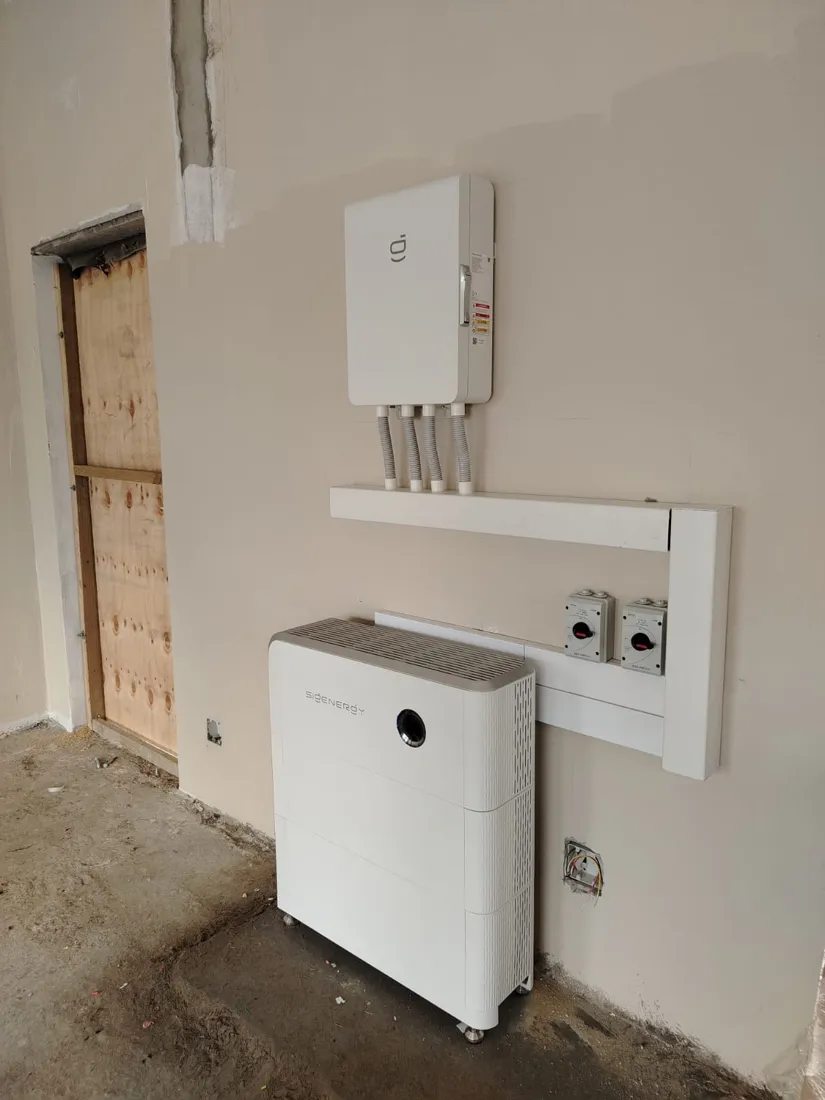 MLT Power solar and battery installation